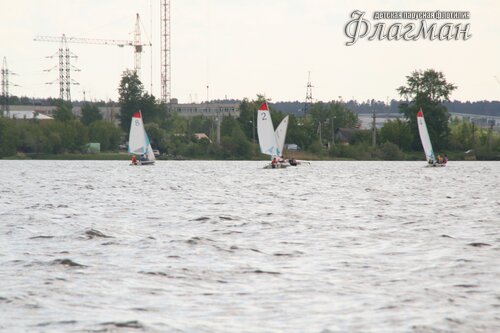 Фоторепортаж с парусной практики флотилии Флагман, прошедшей в июне 2017 года.
